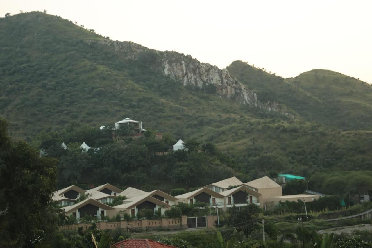 Vaché Farm Stay Udaipur Exterior foto